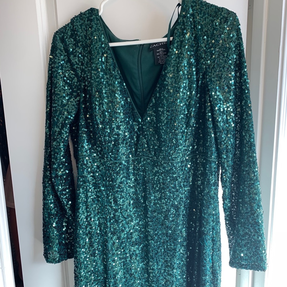 Cachet Green Sequin Formal Dress